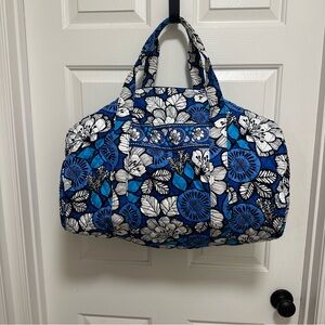 Vera Bradley Medium Blue Bayou Shoulder Duffle Bag NWOT